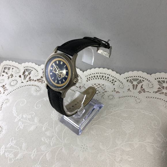 Extinct Saint Louis Rams NFL Football Watch